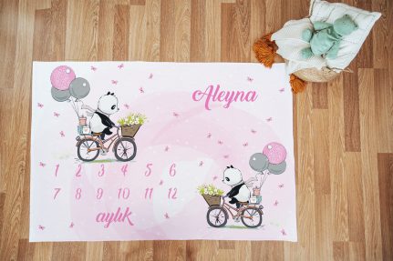 Panda Bisiklet ve Pembe Balonlar Tasarımlı Bebek Aylık Anı Örtüsü