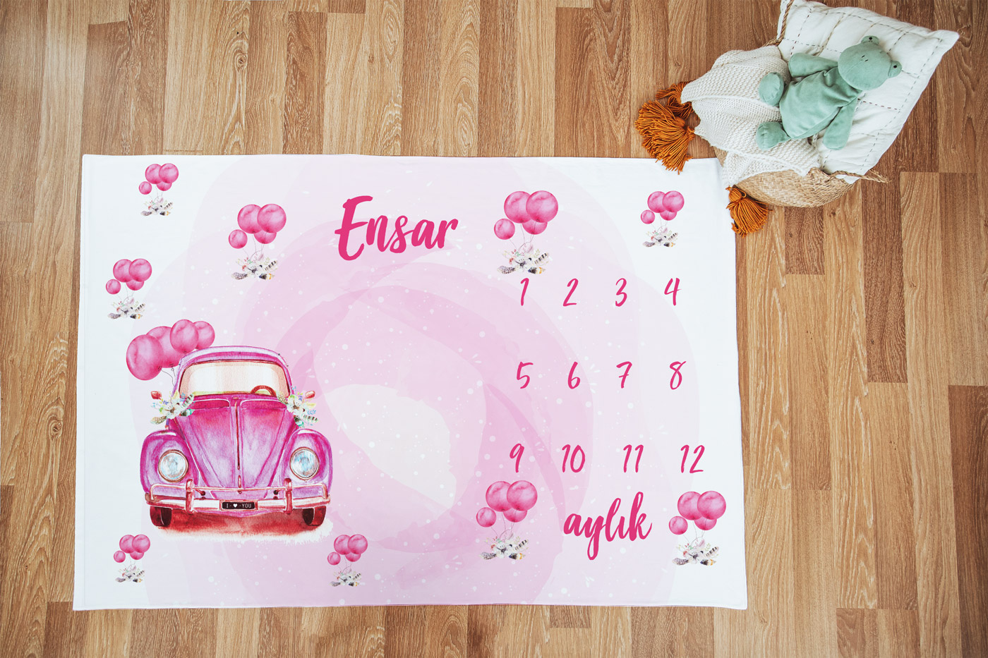 Pembe Retro Vosvos Tasarımlı Bebek Aylık Anı Örtüsü