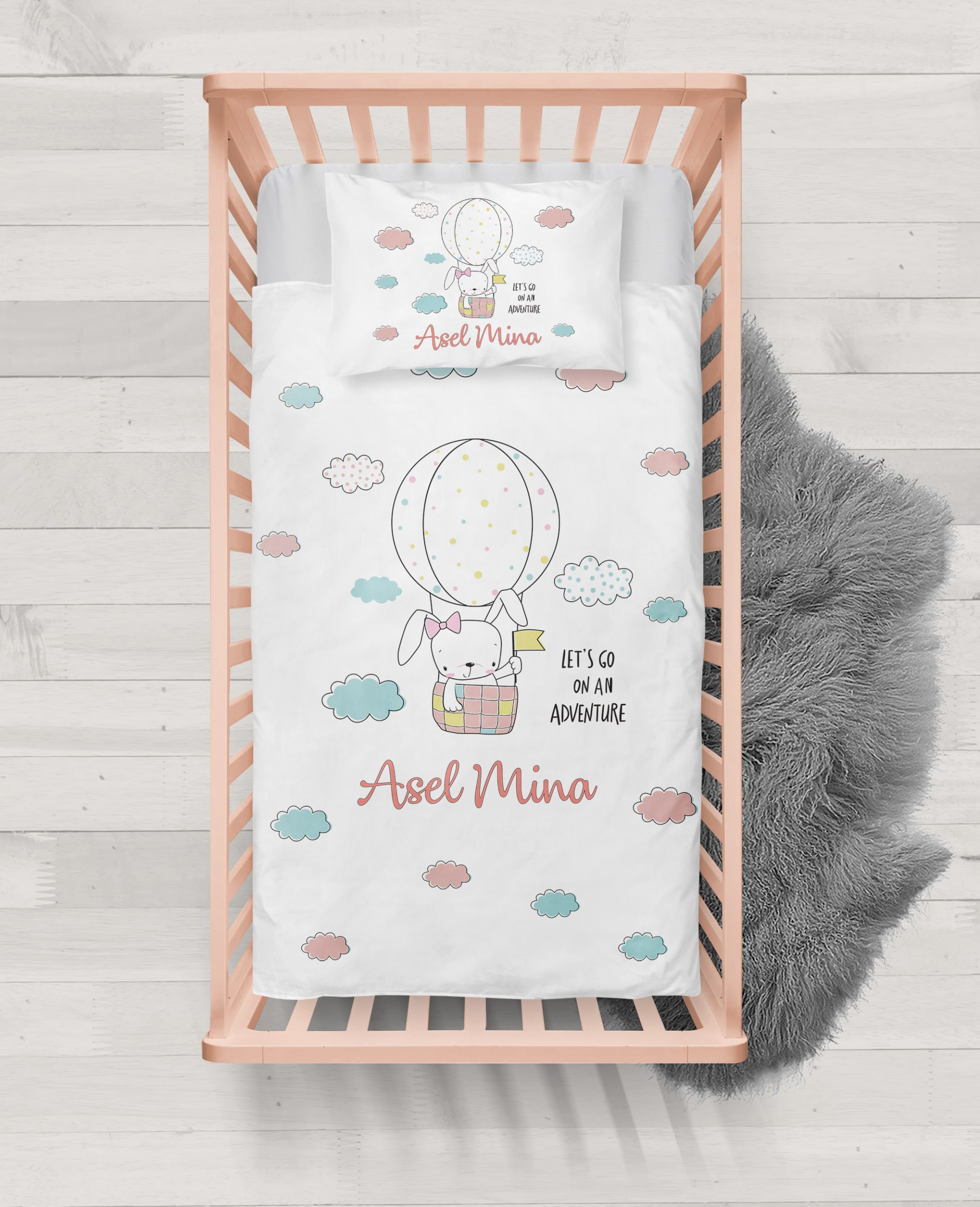 Adventure Rabbit Tasarımlı Sloganlı İsme Özel Bebek Nevresim